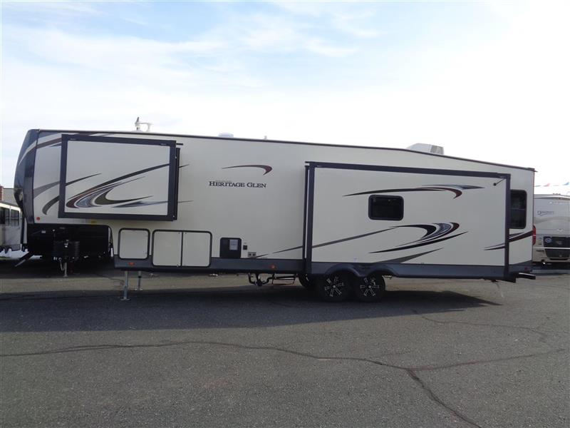 2020 WILDWOOD HERITAGE GLEN LTZ FIFTH WHEELS 338BAR